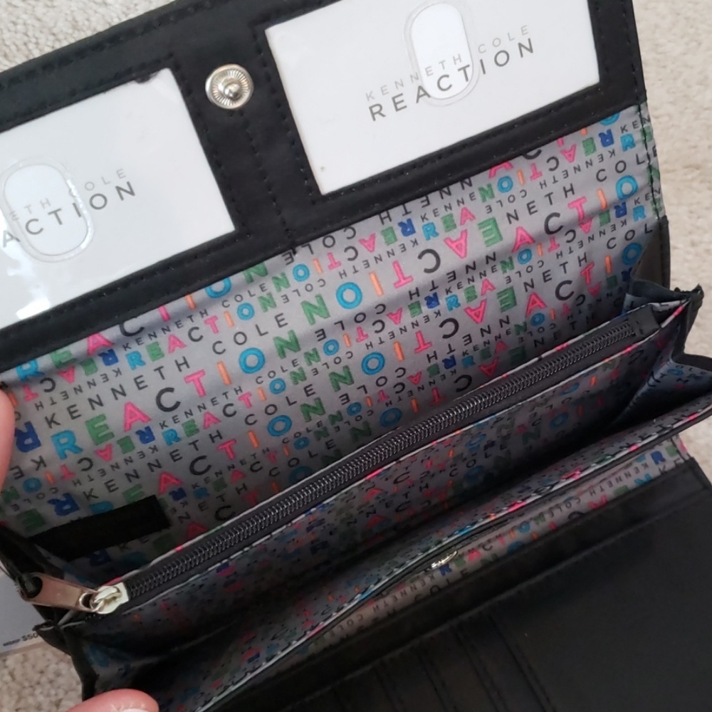 Wallet - Picture 3 of 4
